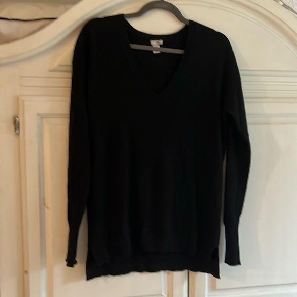 Halogen 💯 cashmere v neck high lo - Picture 2 of 10